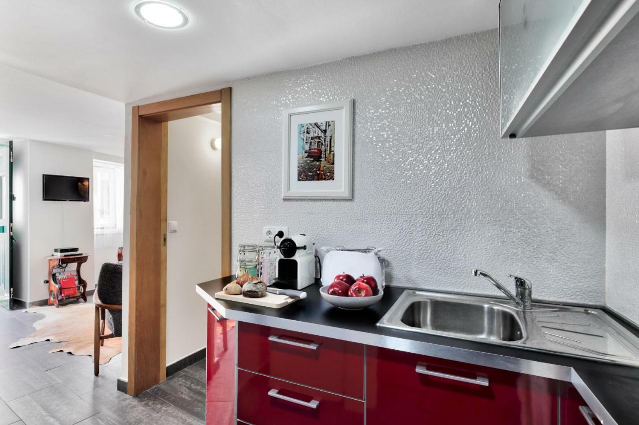 Alfama Cosy & Charming Apartment Lisbon Bagian luar foto